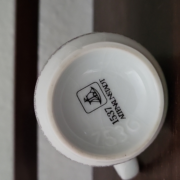 3 piece German Stein Set - Picture 3 of 9